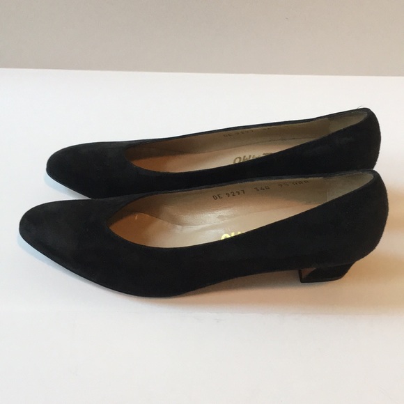 Salvatore Ferragamo Shoes - Salvatore Ferragamo black suede block heels 9.5AAA